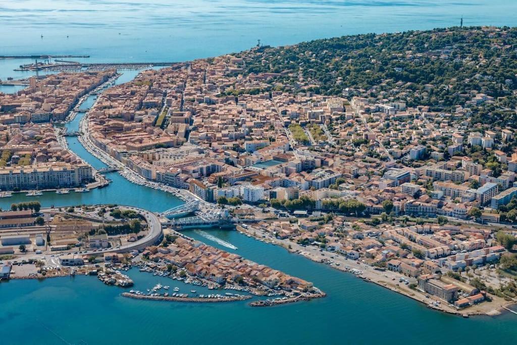Le Calme A Deux Pas Du Port De Sete Διαμέρισμα Εξωτερικό φωτογραφία